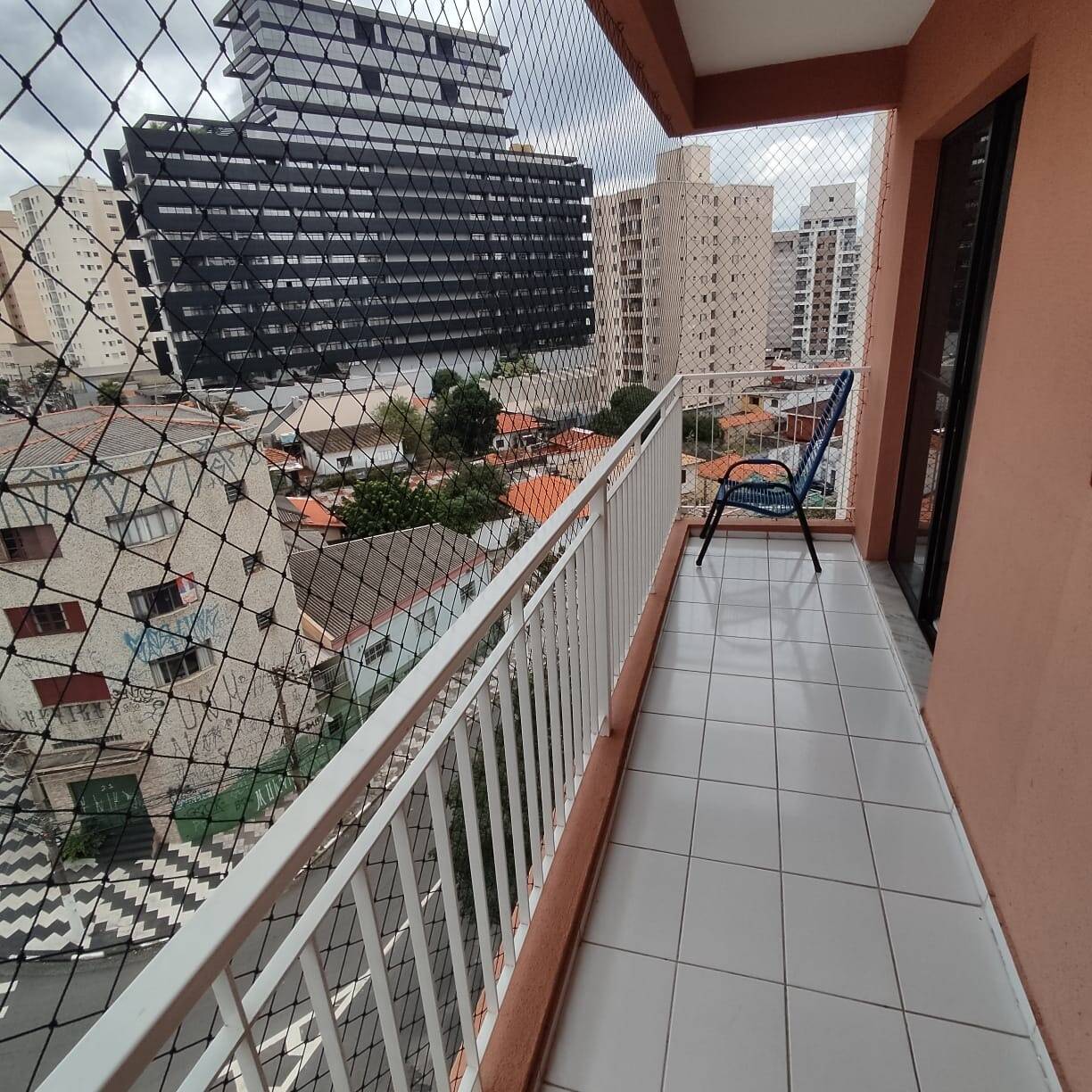 Apartamento à venda com 3 quartos, 85m² - Foto 3